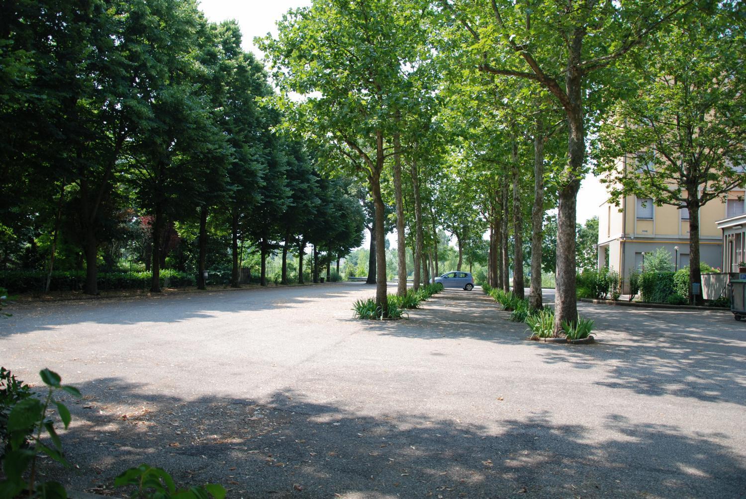 Hotel Olimpic Castel Maggiore Exterior photo